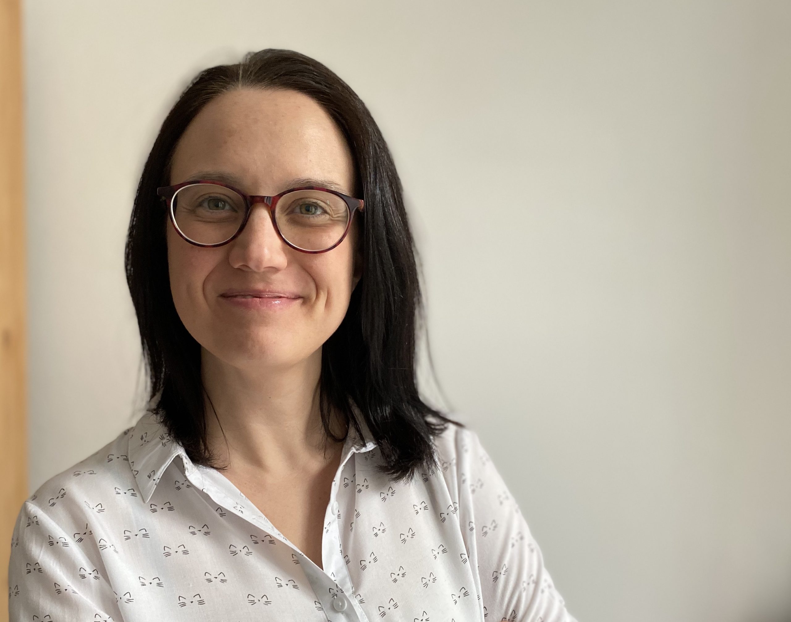 Titelbild für: Dr. Elena Guillén