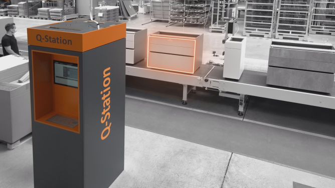 Q-Station System zur automatisierten industriellen Qualitätsprüfung am laufenden Fließband